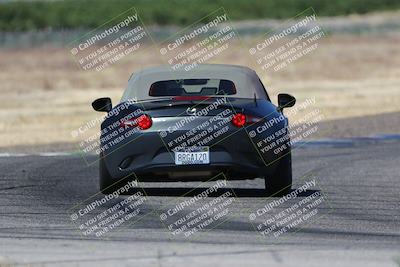 media/May-12-2024-OnGrid (Sun) [[7455ef9f94]]/Group 4 Blue/Session 2 (Outsise Cotton Corners) blue/